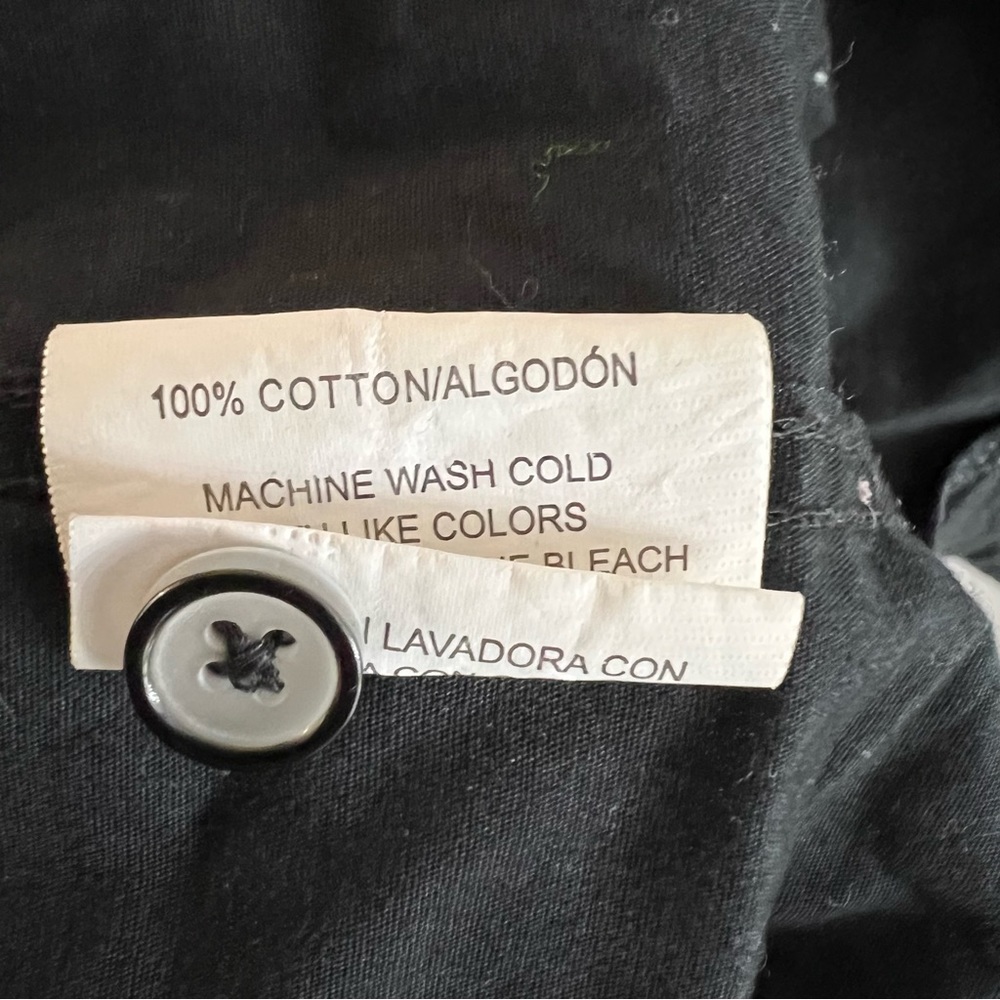 2/$15 Beverly Hills Polo Club L Short Sleeve Button Down Shirt mens Black white - Picture 7 of 7